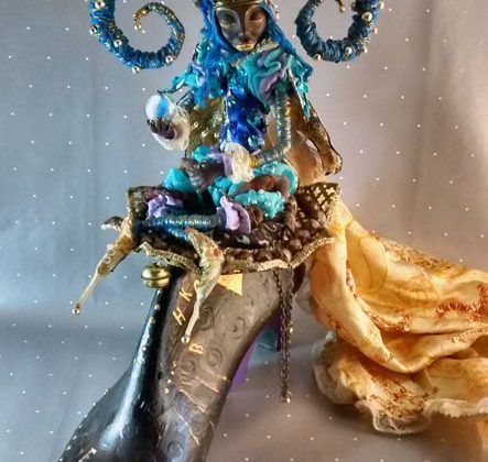 Exposición “Upcycling Shoes” Artistas Solidarios