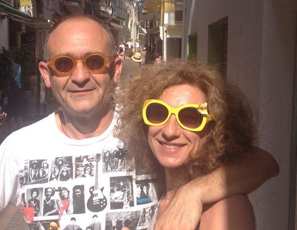 artAmore Sitges, do you want to know who is behind it?