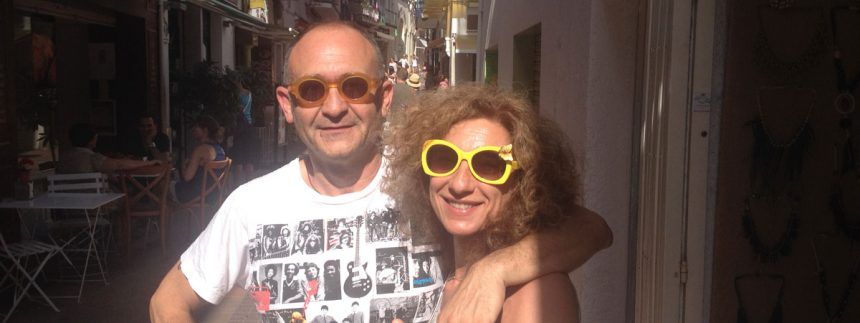 artAmore Sitges, do you want to know who is behind it?